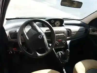 Утилизация автомобиля lancia ypsilon (101) 1.3 16v multijet argento года 2004 питание 188a4000
