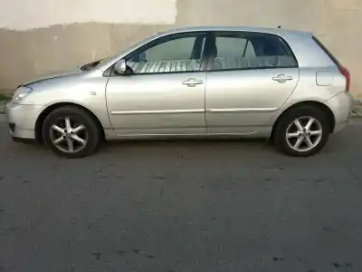 Veículo de Sucata toyota corolla (_e12_) 2.0 d-4d (cde120r_ cde120l_) do ano 2006 alimentado 1cdftv