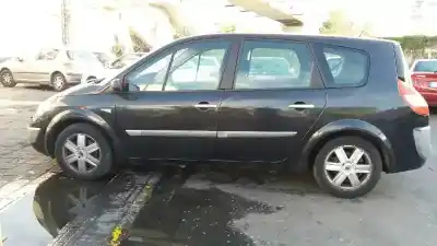 Scrapping Vehicle renault scenic ii authentique of the year 2005 powered f9q812