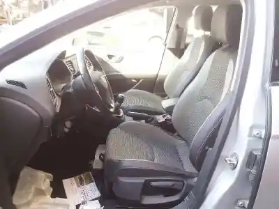 Veículo de Sucata seat leon st (5f8) x-perience 4drive do ano 2015 alimentado crl