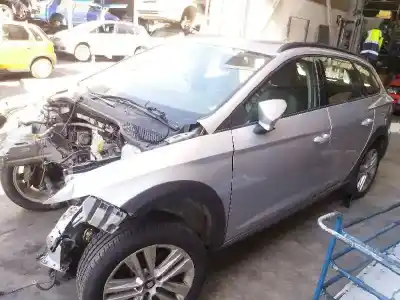 Veículo de Sucata seat leon st (5f8) x-perience 4drive do ano 2015 alimentado crl