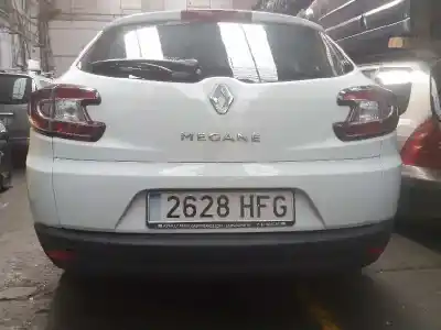 Здавання транспортного засобу renault megane iii sport tourer emotion року 2011 потужний k4m858