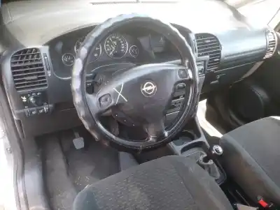 Veículo de Sucata opel zafira a elegance do ano 2004 alimentado y22dtr