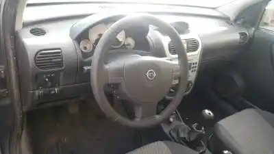 Veículo de Sucata opel corsa c essentia do ano 2006 alimentado z13dt