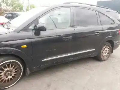 Здавання транспортного засобу ssangyong rodius xdi року 2005 потужний d27dt