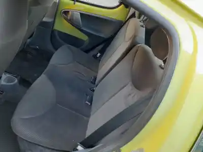 Véhicule à la ferraille citroen c1 sx de l'année 2006 alimenté 1kr