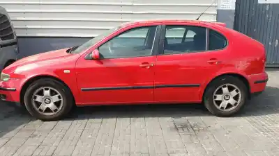 Здавання транспортного засобу seat leon (1m1) signo року 2001 потужний azd