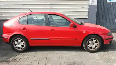 Здавання транспортного засобу seat leon (1m1) signo року 2001 потужний azd