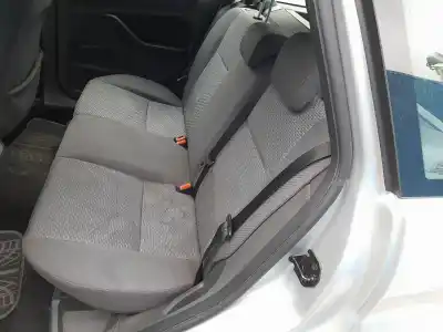 Sloopvoertuig ford focus lim. (cb4) business van het jaar 2005 aangedreven hwda