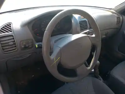 Scrapping Vehicle hyundai accent (lc) gl 4p of the year 2003 powered g4ea