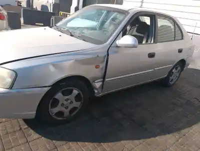 Scrapping Vehicle hyundai accent (lc) gl 4p of the year 2003 powered g4ea