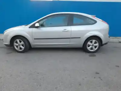 Veicolo di demolizione ford focus berlina (cap) ghia dell'anno 2007 alimentato aoda