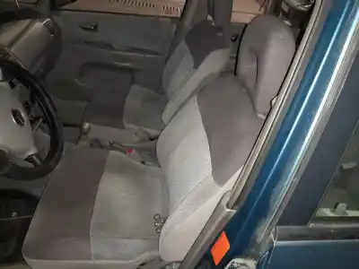 Veículo de Sucata mazda premacy (cp) active (74kw) do ano 2001 alimentado fp