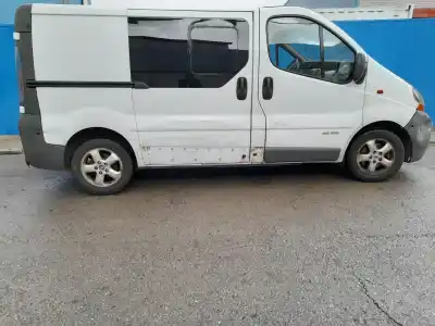 Veículo de Sucata renault trafic combi (ab 4.01) passenger authentique combi corto do ano 2005 alimentado f9q u7