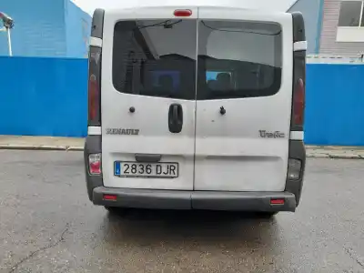 Veículo de Sucata renault trafic combi (ab 4.01) passenger authentique combi corto do ano 2005 alimentado f9q u7