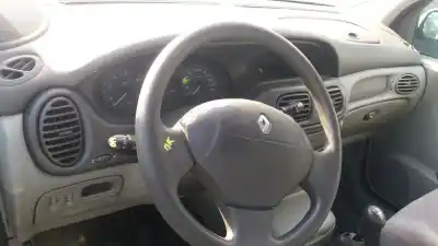 Vehicul casat renault scénic i monospace (ja0/1_, fa0_) 1.9 dti (ja1u) al anului 2002 alimentat f9q744