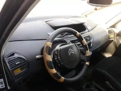 Veículo de Sucata citroen c4 picasso exclusive do ano 2009 alimentado rhj