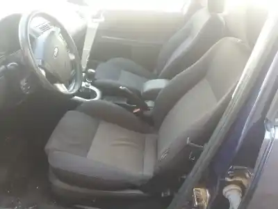 Vehículo de desguace ford                                               mondeo berlina (ge)                                                                                                                                                                                                                                        ambiente                                                                                                                                                                                                                                                   del año 2001 con motor chba