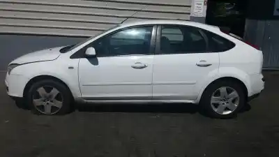 Veículo de Sucata ford focus berlina (cap) ambiente (d) do ano 2007 alimentado hhda