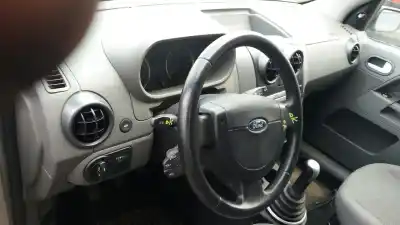 Scrapping Vehicle ford fusion (cbk) ambiente of the year 2004 powered fyjb