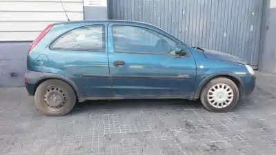 Veicolo di demolizione opel corsa c club dell'anno 2001 alimentato z10xe