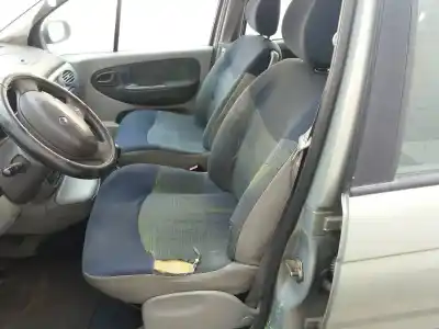 Scrapping Vehicle renault scenic (ja..) 1.6 16v authentique (ja0b/11) of the year 2001 powered k4m a7