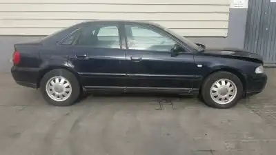 Vehicul casat audi a4 berlina (b5) 1.8 al anului 2000 alimentat apt