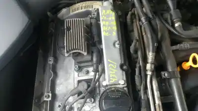 Vehicul casat audi a4 berlina (b5) 1.8 al anului 2000 alimentat apt