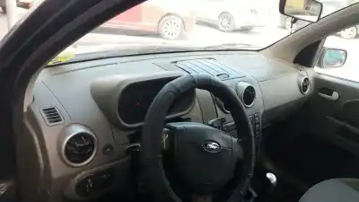 Veicolo di demolizione ford fusion (cbk) ambiente dell'anno 2002 alimentato fyja