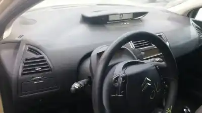 Scrapping Vehicle citroen c4 coupe vts of the year 2005 powered 9hy