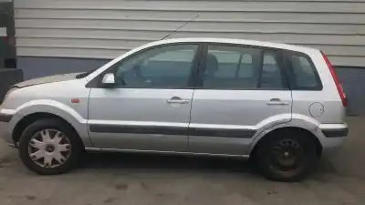 Sloopvoertuig ford fusion (cbk) ambiente van het jaar 2006 aangedreven f6jb