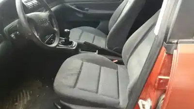 Véhicule à la ferraille audi a4 berlina (b5) 1.8 de l'année 1995 alimenté adr