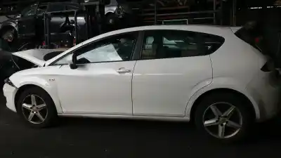 Veículo de Sucata seat leon (1p1) reference do ano 2010 alimentado cay