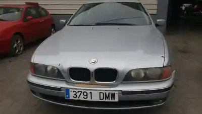 Veículo de Sucata BMW SERIE 5 BERLINA (E39) 525tds do ano 1997 alimentado 4T