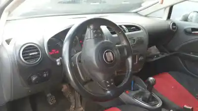 Veicolo di demolizione seat leon (1p1) sport dell'anno 2005 alimentato bse