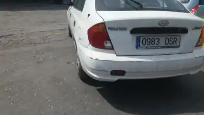 Veicolo di demolizione hyundai accent (lc) gl 4p dell'anno 2005 alimentato g4ea