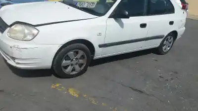 Veicolo di demolizione hyundai accent (lc) gl 4p dell'anno 2005 alimentato g4ea