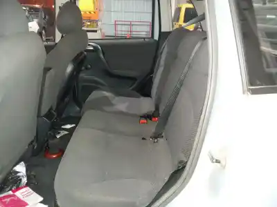 Scrapping Vehicle fiat stilo (192_) 1.6 16v (192_xb1a) of the year 2002 powered 182b6000