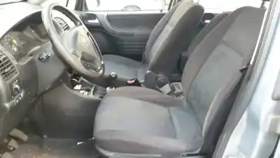 Veículo de Sucata opel zafira a elegance do ano 2002 alimentado y20dth