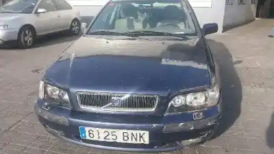 Véhicule à la ferraille VOLVO S40 BERLINA 1.9 D+ (85kW) de l'année 2001 alimenté D4192T3