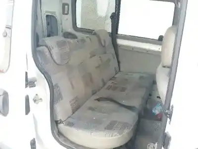 Здавання транспортного засобу renault kangoo (f/kc0) alize року 2006 потужний k9k b7 Здавання транспортного засобу renault kangoo (f/kc0) alize року 2006 потужний k9k b7