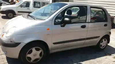 Veículo de Sucata daewoo matiz cd do ano 2002 alimentado f8cv