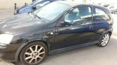 Veículo de Sucata opel corsa c enjoy do ano 2004 alimentado z13dt