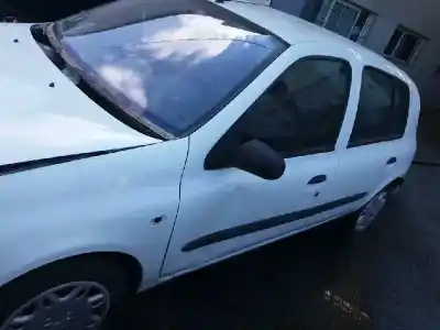 Veículo de Sucata renault clio ii fase i (b/cbo) 1.2 do ano 1999 alimentado d7f720
