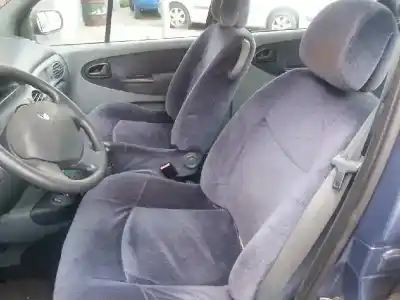 Scrapping Vehicle renault megane i scenic (ja0) 1.9 turbodiesel of the year 1996 powered f8q 57