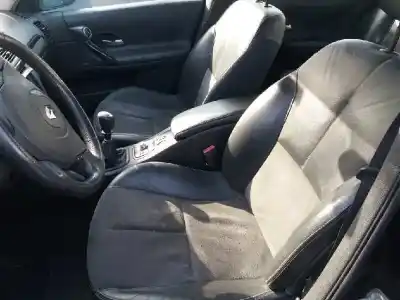 Veículo de Sucata renault                                            laguna ii (bg0)                                                                                                                                                                                                                                            confort dynamique                                                                                                                                                                                                                                          do ano 2007 alimentado f9q 17