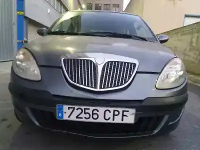 Veículo de Sucata LANCIA YPSILON (101) 1.2 8V do ano 2003 alimentado 188A4000