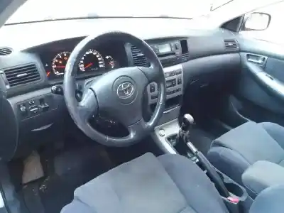 Scrapping Vehicle toyota corolla (_e12_) 2.0 d-4d (cde120_) of the year 2002 powered 1cd-ftv