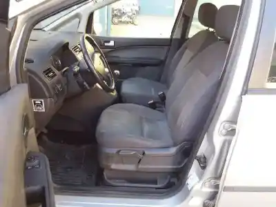 Scrapping Vehicle ford focus c-max (cap) ambiente (d) of the year 2004 powered g8da