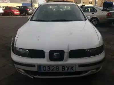Sloopvoertuig seat toledo ii (1m2) 2.3 v5 20v van het jaar 2002 aangedreven aqn